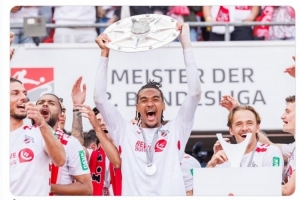 波切蒂诺征召科隆20岁前锋唐斯，球员本赛季德乙10球5助