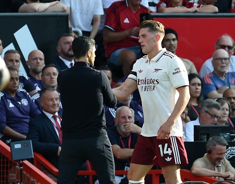 争冠宣言！阿尔特塔赛后：冠军球队总是能在场面难看时赢球